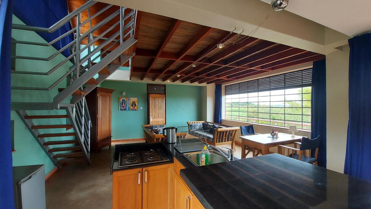 Yellow Haven Lodge كامبالا المظهر الخارجي الصورة