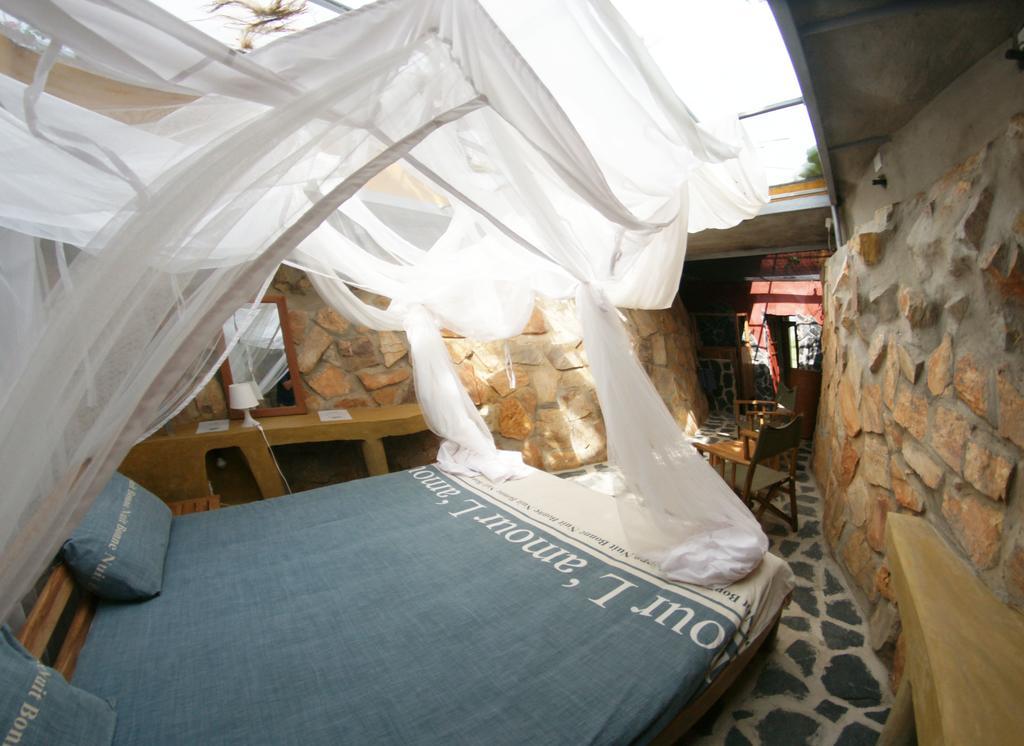 Yellow Haven Lodge كامبالا المظهر الخارجي الصورة
